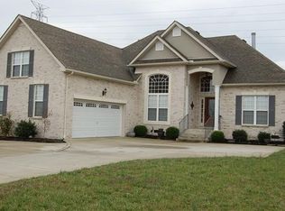771 Starpoint Dr, Gallatin, TN 37066