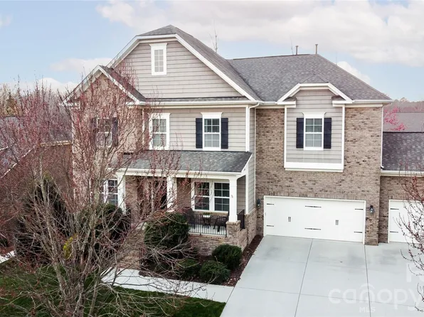 404 E Waterlynn Rd, Mooresville, NC 28115
