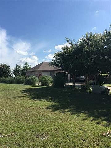 2nd image of 515 Meadowlark Pl
