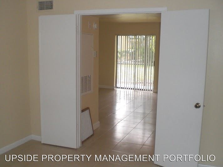 1st image of 4089 NW 87th Ave