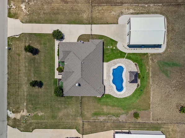 8904 Winding Way, Godley, TX 76044