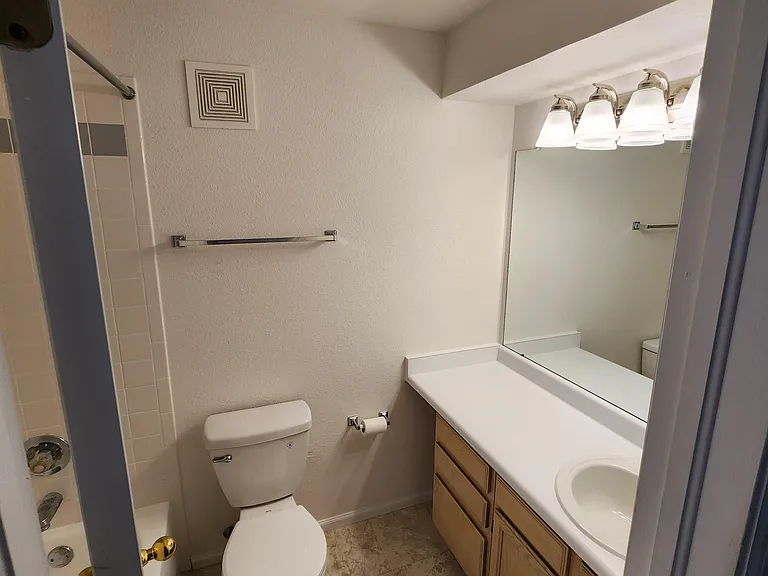 1860 W Centennial Dr #302 — Photo 6