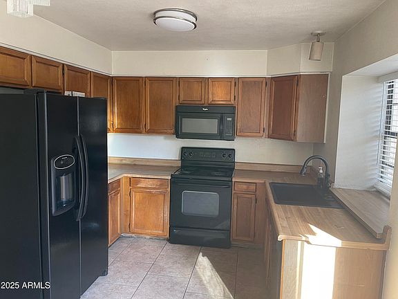 3rd image of 4901 E KELTON Lane #1238