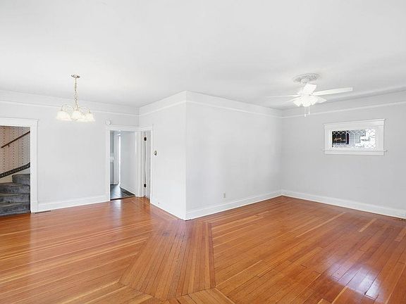 5th image of 613 W Euclid Ave