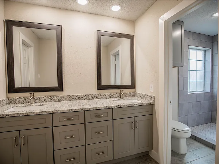 3919 Wintergreen Dr — Photo 11