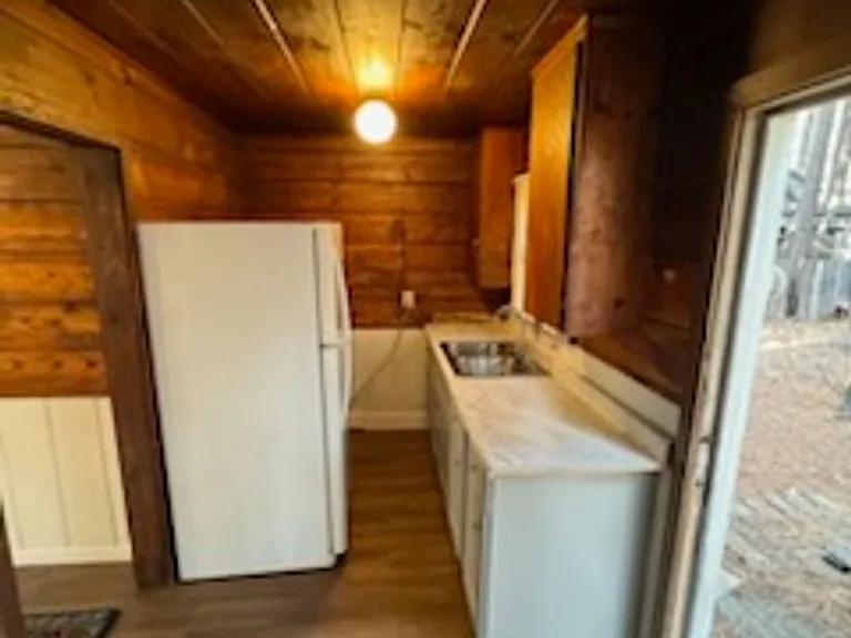 1217-1231 1233 Run Blvd #1235-SKI-3581 — Photo 11