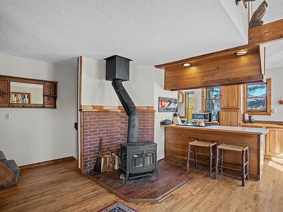 4th image of 122 Sopris Avenue #B