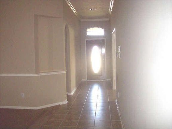 5th image of 15303 Tupelo Dr