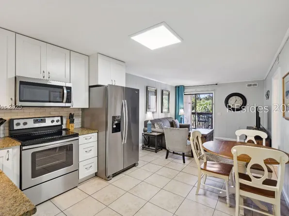 21 Lagoon Rd APT A2h, Hilton Head Island, SC 29928