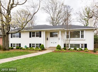 7307 Burtonwood Dr, Alexandria, VA 22307