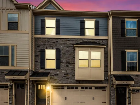 3003 Mahican Cir, Mars, PA 16046