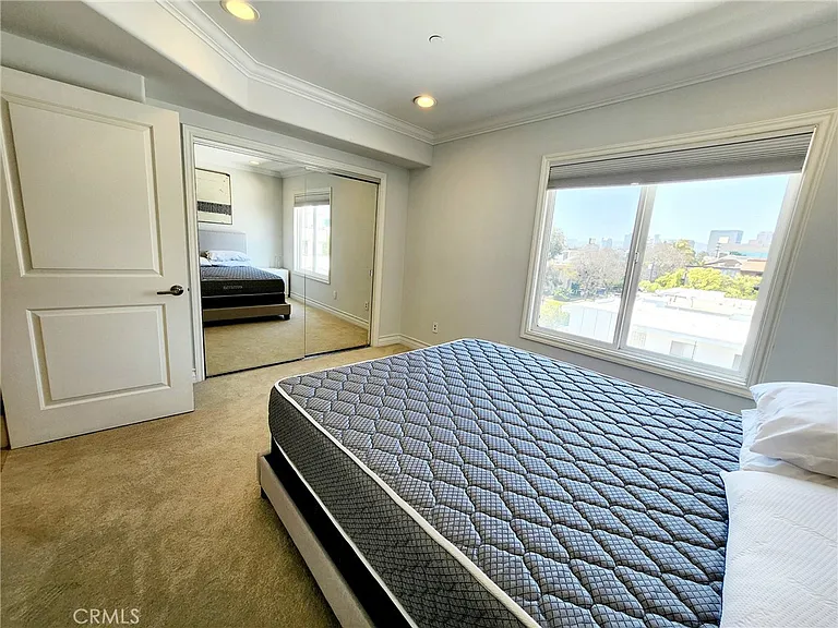 1920 Malcolm Ave #401 — Photo 26