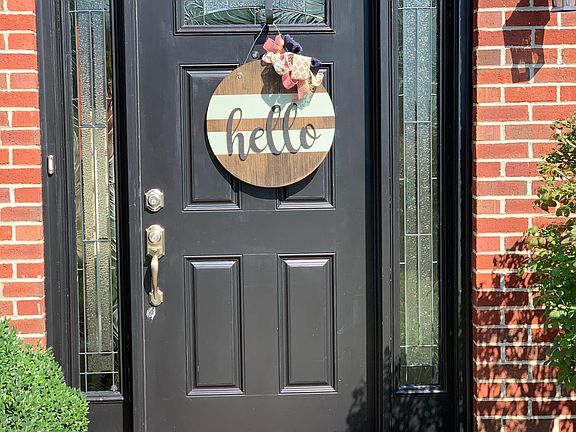 3rd image of 3980 Winthrop Dr