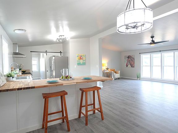 3rd image of 435 N 35th Ave #167