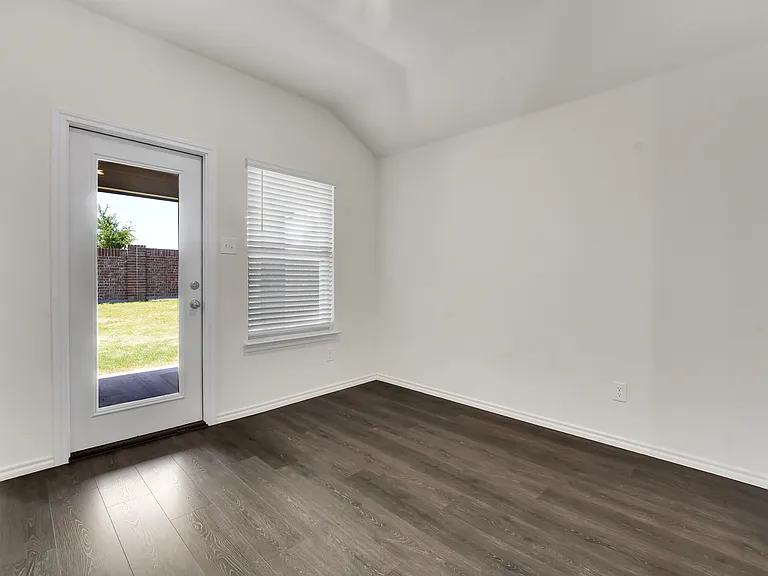 2118 Brisbon St — Photo 14