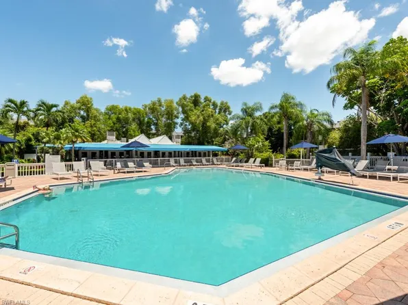 600 Neapolitan WAY #251, NAPLES, FL 34103