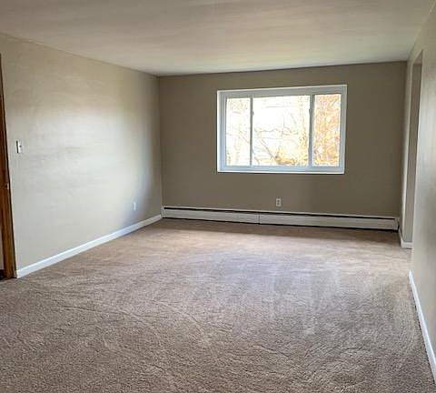 3rd image of 602 Academy St