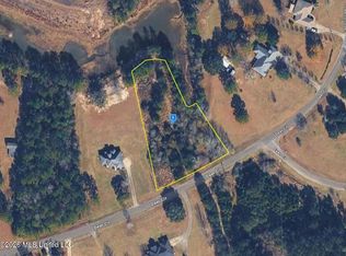 12205 Deer Cir, Moss Pt, MS 39562