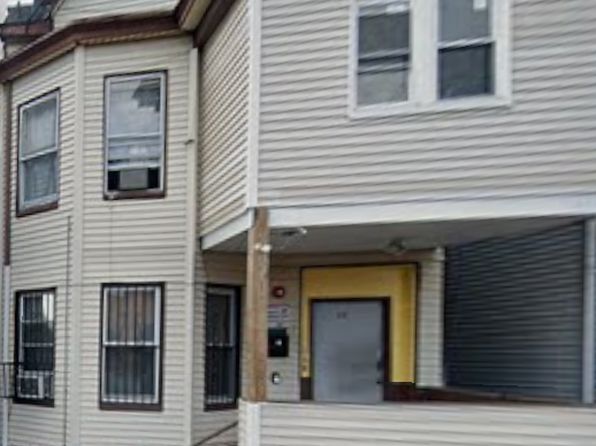 84 Pennington St FLOOR 2