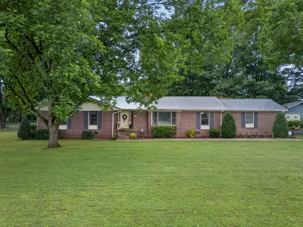 1405 Old Estill Springs Rd, Winchester, TN 37398