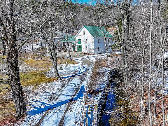 5th image of 16 Valley Road
