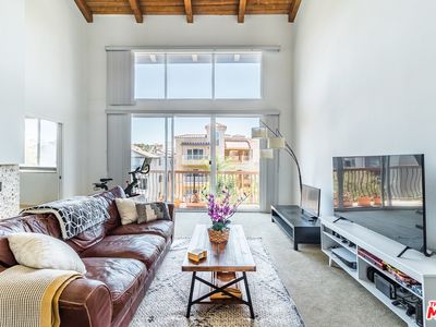 1520 Camden Ave APT 302, Los Angeles, CA, 90025