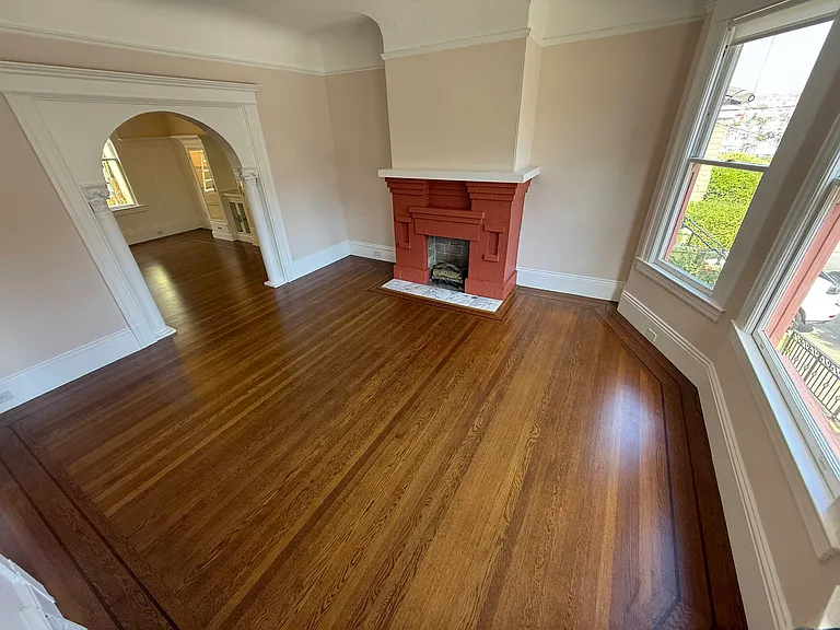 1714 Castro St — Photo 3