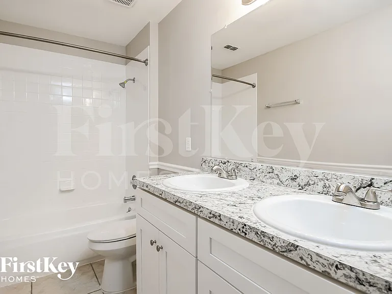 13521 Fordwell Dr — Photo 14