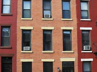 155 W 9th St, Brooklyn, NY 11231