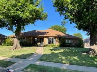 1 White Oak Ct, Wichita Falls, TX 76308
