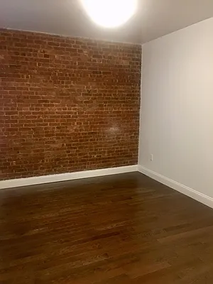 Rented by The MJS Group NY LLC | media 12