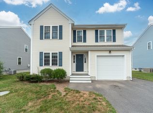 20 Prattown Ln, Bridgewater, MA 02324