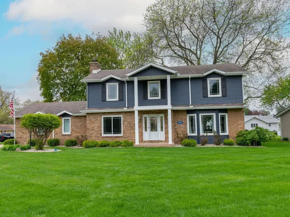 16300 Hamilton St, Granger, IN 46530