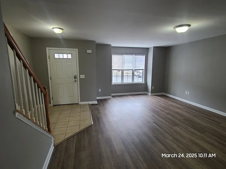 367 Viewpoint Way — Photo 7