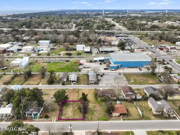 Reynoir St, Biloxi, MS 39530