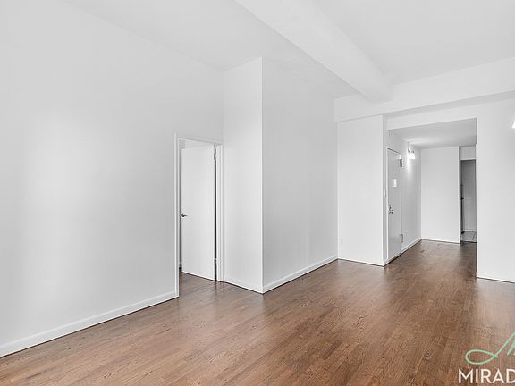 3rd image of 43 W 16th St APT 11A
