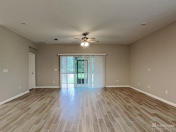 2nd image of 127 Glorieta Dr