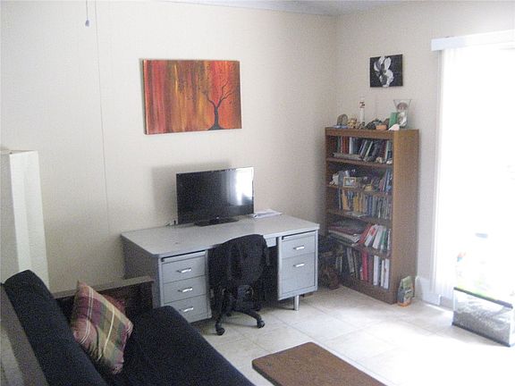 3rd image of 2107 Alta Vista Ave #B