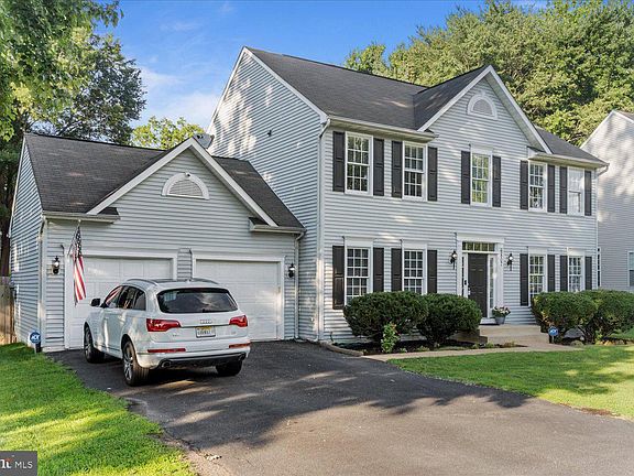 4th image of 6807 Willcher Ct
