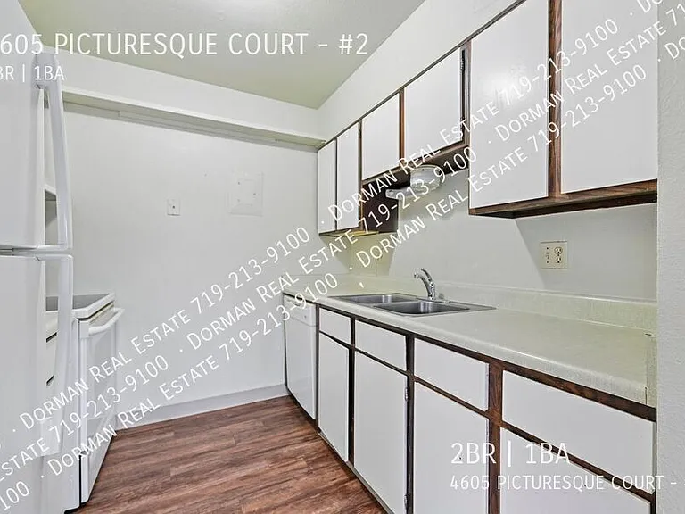 4605 Picturesque Ct #2 — Photo 2