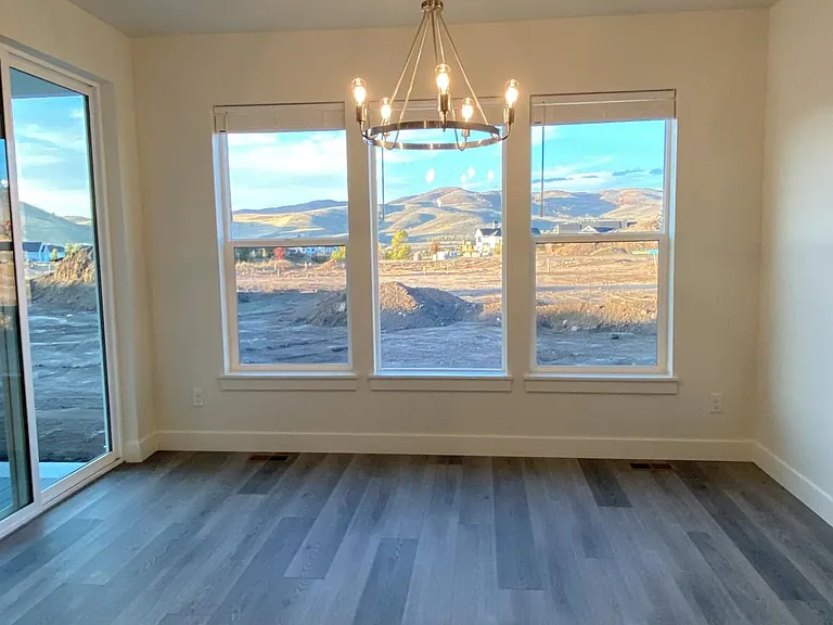 3172 Oxford Loop — Photo 9