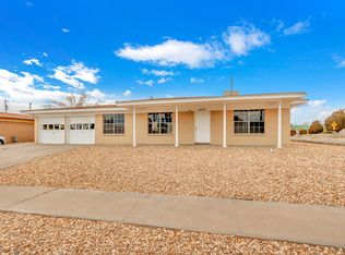 2805 Gaston Dr, El Paso, TX 79935