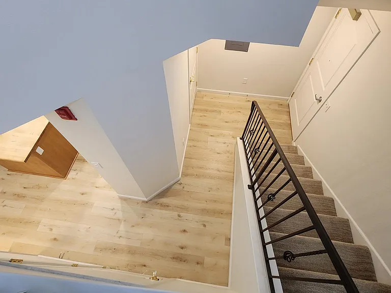 1033 S St #3 — Photo 12