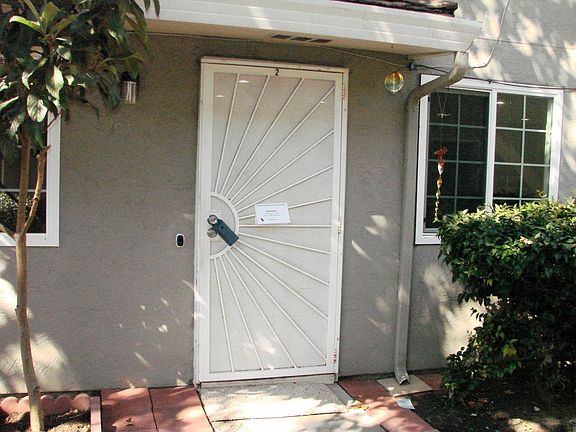 2nd image of 816 Gilchrist Dr APT 2