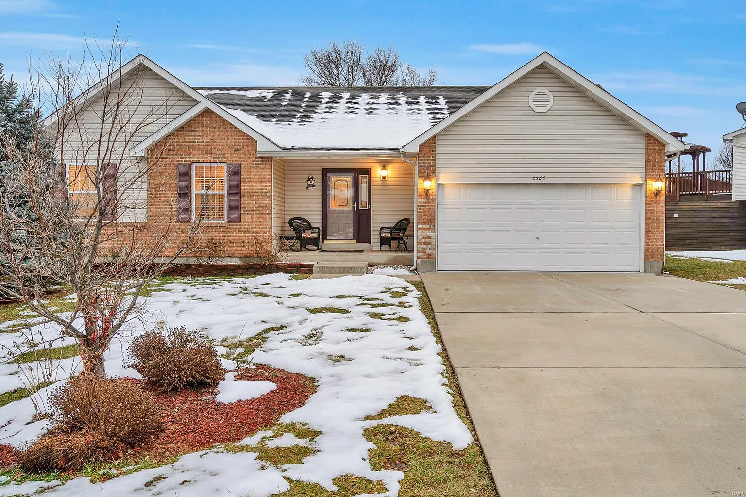 2328 Pebble Creek Dr photo 1