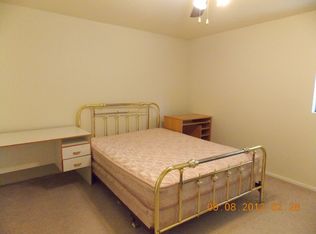 912 N 165th St #8, Shoreline, WA 98133
