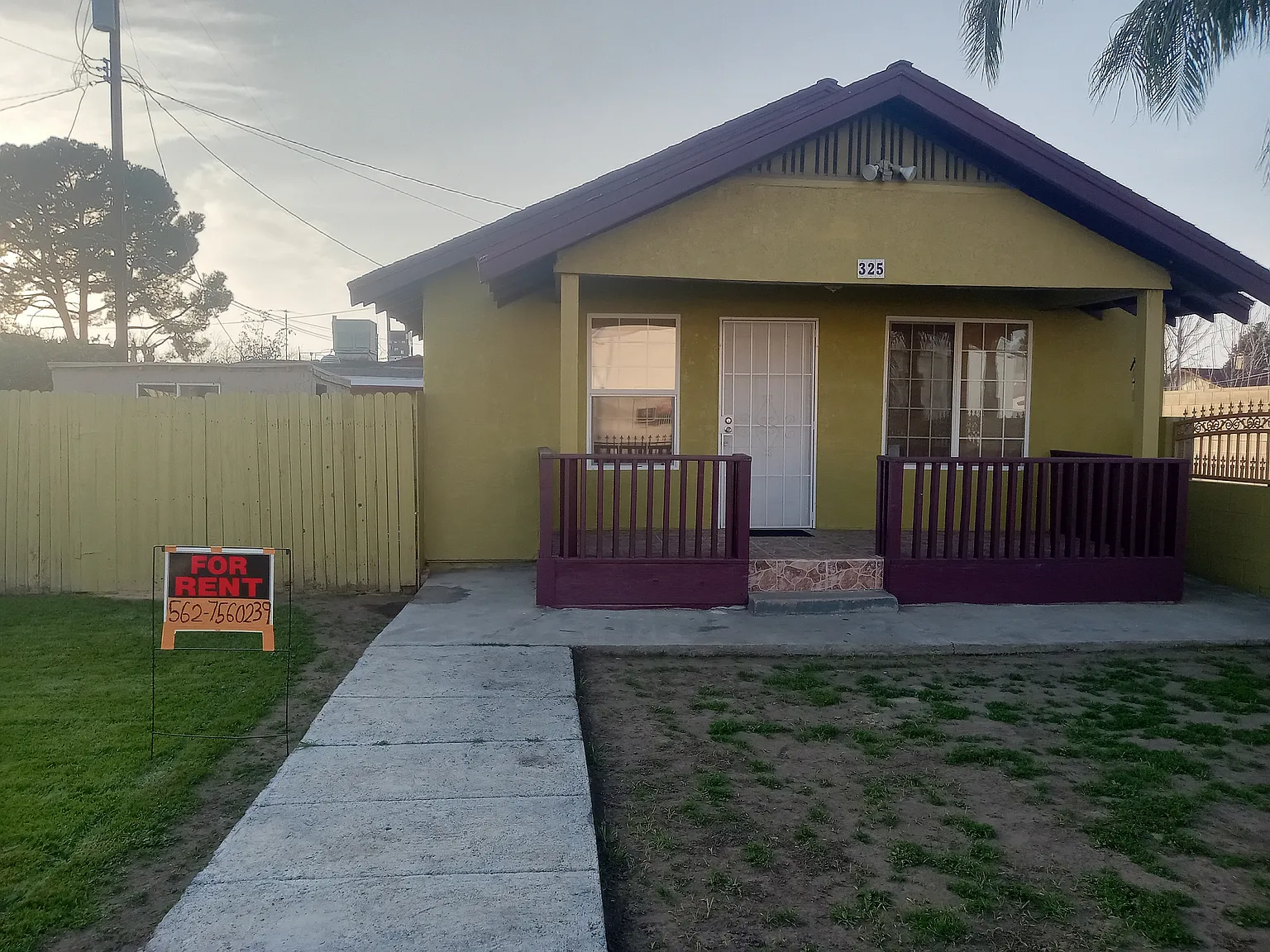 325 Covey Ave — Photo 1