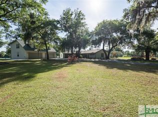 129 Marsh Dr, Midway, GA 31320