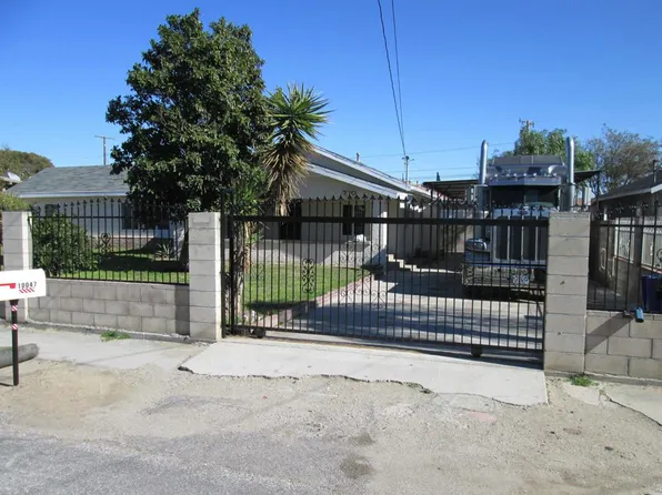 10047 Olive St, Bloomington, CA 92316