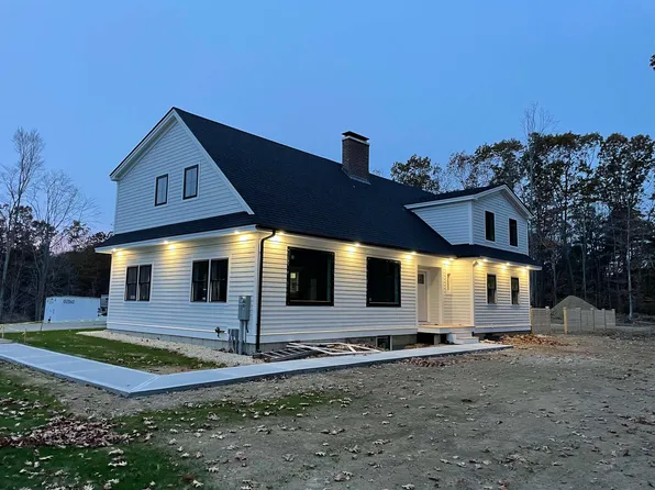 6 Patty Lane, Eliot, ME 03903